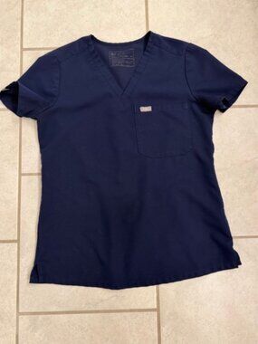 FIGS Navy Scrub Set XS Zamora Joggers + Catarina Top Bundle